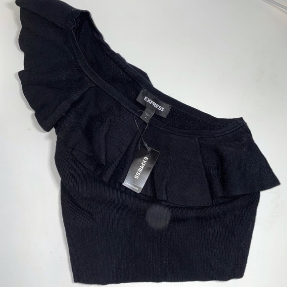 Express Crop Top - Picture 2 of 4